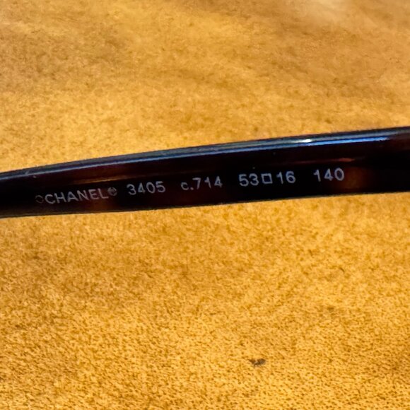 Chanel Prescription Glasses Tortoise Shell with Tweed Edging - Picture 4 of 6